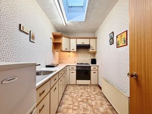 Photo 32- click for photo gallery